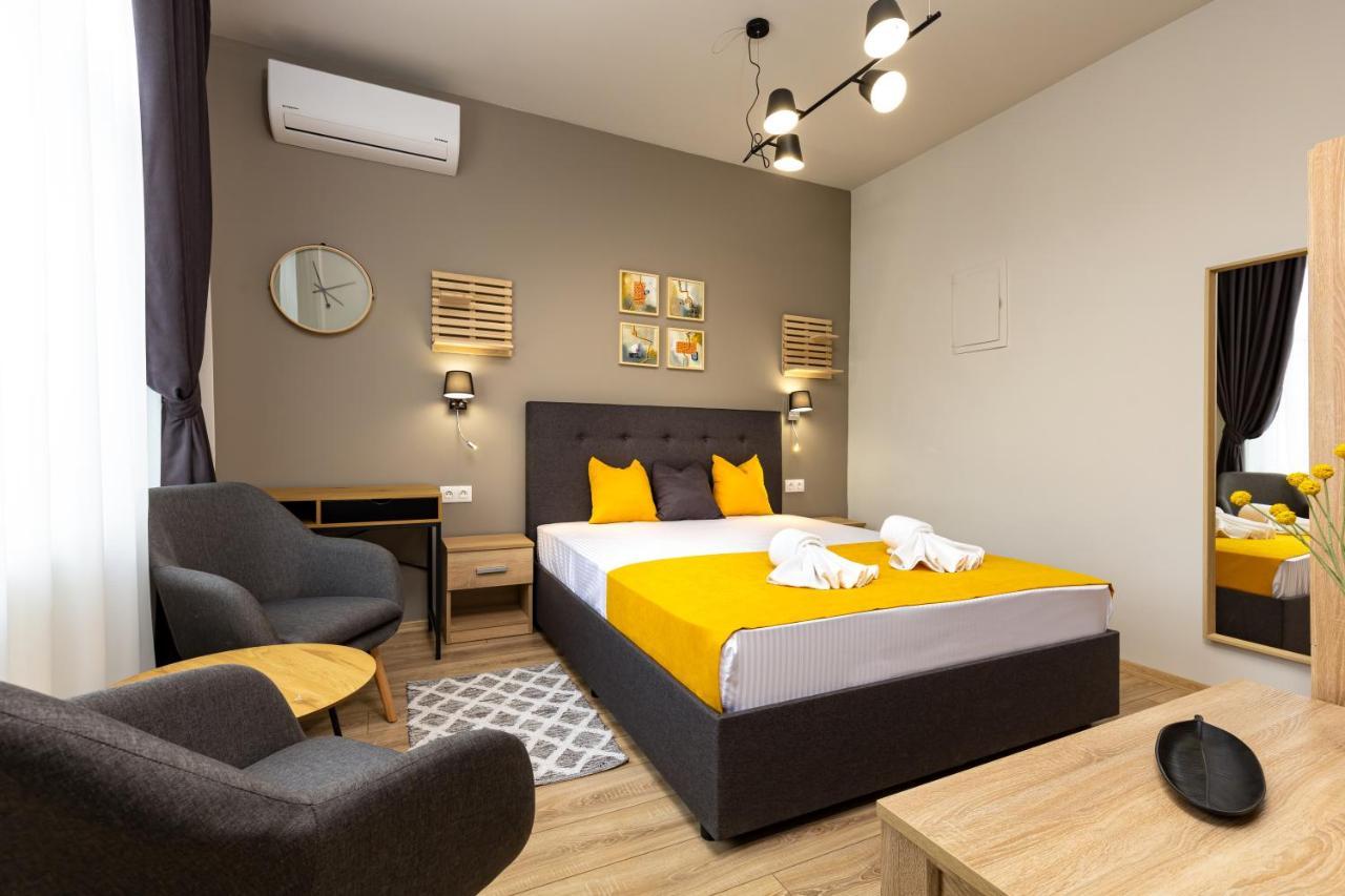 Kapana Guest House On Central Pedestrian Street With Parking Included 普罗夫迪夫 外观 照片