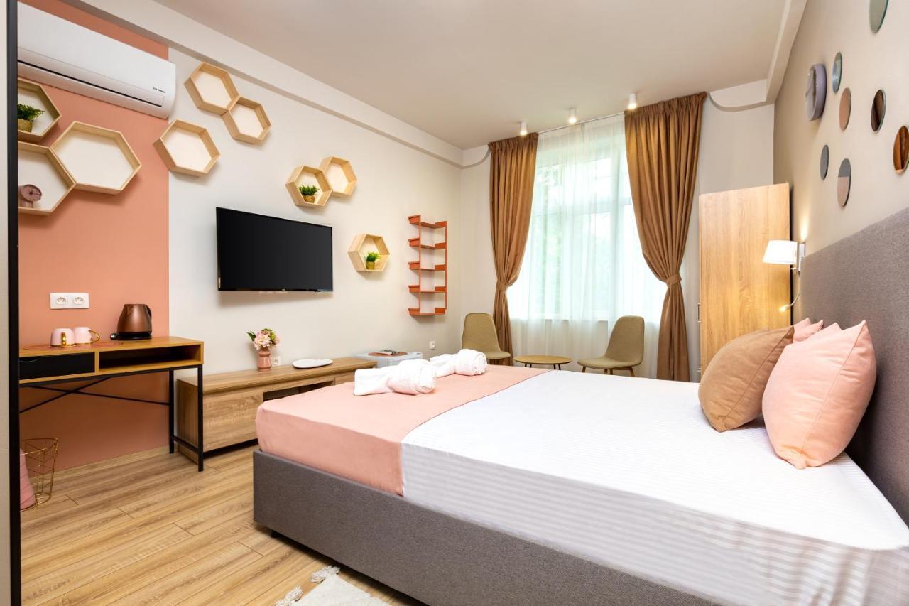 Kapana Guest House On Central Pedestrian Street With Parking Included 普罗夫迪夫 外观 照片